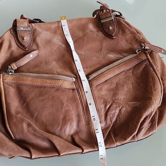 Olivia Harris Shoulder Bag - Picture 7 of 7